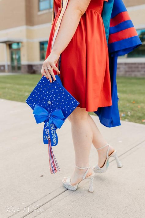 Graduation cap inspiration grad rhinestone pretty bow Cap Inspiration, Grad Cap Designs, Cap Designs, Grad Cap, Graduation Cap, Design