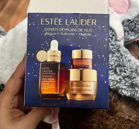 Estee Lauder Holiday Gift Sets, Estee Lauder, Gift Set, Holiday Gifts, Makeup, Gifts, Make Up