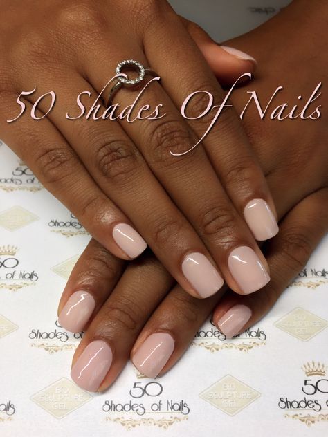 Bio Sculpture Gel overlays 90s Nails Short, Short Round Acrylic Nails Fall, Short Builder Gel Nails, Gel Overlay Nails Natural Short, Oval Nails Short, Short Rounded Acrylic Nails, Gel Overlay Nails, Bio Gel Nails, Professional Nail Designs