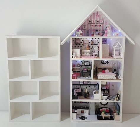 Book Shelf Doll House Diy, Cube Shelf Doll House, Shelf Doll House Diy, Doll House Lighting, Shelf Doll House, Diy Doll Furniture, Diy Dolls House, Bookcase Dollhouse, Diy Kids Room