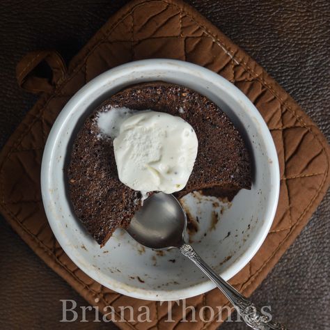 This moist Chocolate Pudding Cake for One uses one of my favorite weight loss ingredients! THM Deep S, low carb, sugar/gluten/dairy/nut free Healthy Desserts For One, Thm Deep S, Chocolate Pudding Cake Recipe, Cream Cheese Chocolate Chip, Thm Diet, Thm Baking Blend, Desserts For One, Briana Thomas, Sugar Free Ice Cream