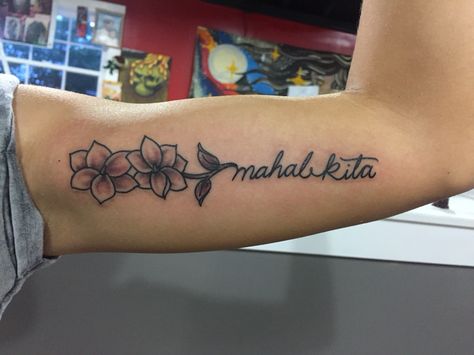 mahal kita tattoo. wanted something that shows people where i come from. mahal kita for my mom. half-filipina Filipina Tattoo Design, Philippines Tattoo Woman, Mahal Tattoo, Philippines Tattoo Ideas, Filipina Tattoo, Alibata Tattoo, Philippines Tattoo, Filipino Tattoo, Tattoo Writing