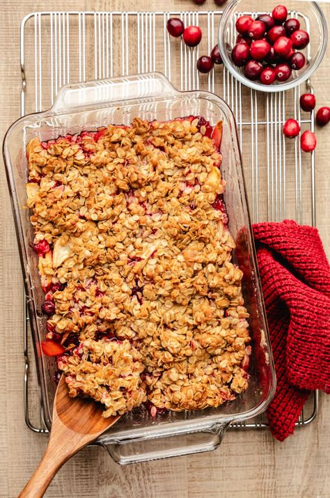 Apple Cranberry Crisp Recipe, Fruit Crisp Topping, Cranberry Apple Crisp, Strawberry Crisp Recipe, Cranberry Recipes Dessert, Best Fried Rice Recipe, Camp Grill, Toasted Sandwich Recipes, Cranberry Crisp