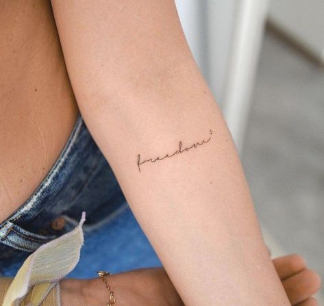 Freedom Tattoo, Tattoo 2022, Wörter Tattoos, Freedom Tattoos, Classy Tattoos, Dainty Tattoos, Feminine Tattoos, Word Tattoos, Minimal Tattoo