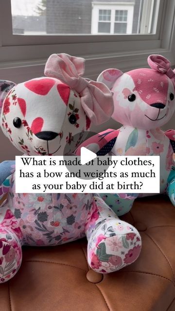 128K views · 2.6K likes | Stephanie - Memory & Birthweight Bears on Instagram: "What’s made with baby clothes, has a bow & weights the same as your little one at birth? 

A Memory BirthWeight Bear 🐻

#memorybear #sewing #keepsake #birthweightbear #pushpresent #motherhood #mothersdaygift" Stella Rose, Push Presents, Keepsake Bear, Memory Bear, Fun Treats, Mothersday Gifts, Baby Crafts, Shower Ideas, Little One