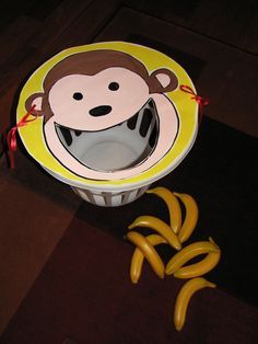 preschool monkey craft | Feed the _____" Game - make an animal face out of poster board and ... Zoo Themed Games, Jungle Themed Games, Monkey Activities For Preschool, Jungle Party Games, Preschool Jungle, Zoo Preschool, Monkey Banana, Monkey Crafts, Zoo Theme