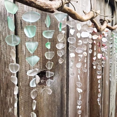 Sea Glass And Driftwood Art, Sea Glass And Driftwood Crafts, Tumbled Glass Projects, Sea Glass Mobile, Tumbled Rock Projects, Seaglass Mobile, Diy Chimes, Display Rocks, Sea Glass Wind Chime