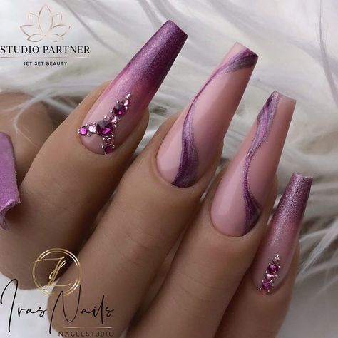 Fashionable Nails, Inspiration Nails, Nails Art Designs, Purple Acrylic Nails, Purple Acrylic, Nails Design With Rhinestones, Nails Fashion, Coffin Nails Long, Designs Nail