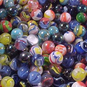 Manners Marbles! A fun way to teach table manners to your kids. We definitely need this at our house! Marble Games, Making Glass, Childhood Games, Old Games, Vintage Games, Childhood Toys, Love Craft, Glass Marbles, Paperweights