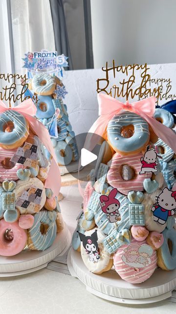 Sanrio Donut, Donut Cake Tower, Donut Tower Cake, Donuts Cake, Donut Tower, Cake Tower, Mini Donuts, Wedding Tables, Cake Donuts