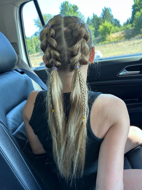 Track Meet Hairstyles, Meet Hairstyles, Waitress Hairstyles, Race Day Hair, Athletic Hair, Dragon Braid, Running Hairstyles, Ideas For Parties, Soccer Hairstyles