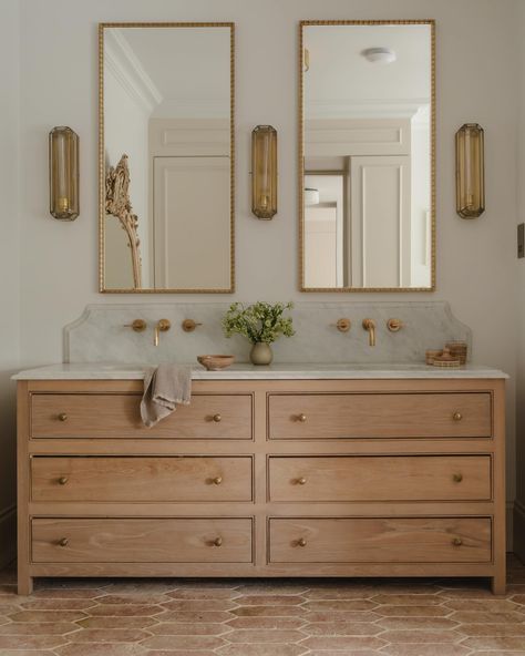 All Posts • Instagram House Nine Design, Oak Bathroom, She Did It, Primary Bath, London Home, Double Sink Bathroom Vanity, Bathroom Spa, Wood Vanity, Bathroom Inspo