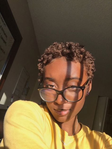 Short Chocolate Brown Hair Color Black Women, 4c Natural Hair Dyed Brown Short, Dark Brown 4c Natural Hair, Honey Brown 4c Natural Hair, Honey Brown Short Hair Black Women, Short 4c Hair Dye Ideas, Brown Twa Natural Hair, Brown Afro Hair Color 4c, Short Brown Hair Black Women