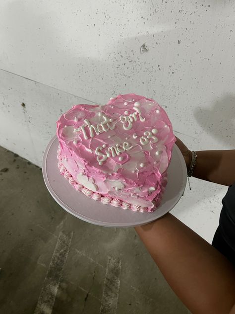 16 Shades Of Pink Birthday Cake, 2000 Birthday Cake, Sassy Birthday Cake, 2000s Cake Ideas, 2000s Birthday Cake, 2000s Cake, 20th Birthday Cake Ideas, 14th Birthday Party Ideas, 22nd Birthday Cakes