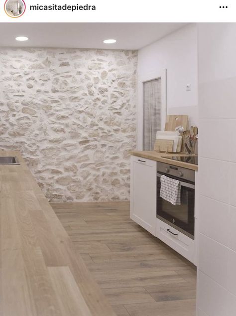 Stone Wall Interior Kitchen, Cotswold Stone Wall, White Wash Stone Wall, Kitchen With Stone Wall, Portugal Interior Design, Stone Wall Kitchen, Kitchen Stone Wall, Stone Wall Ideas, White Stone Wall