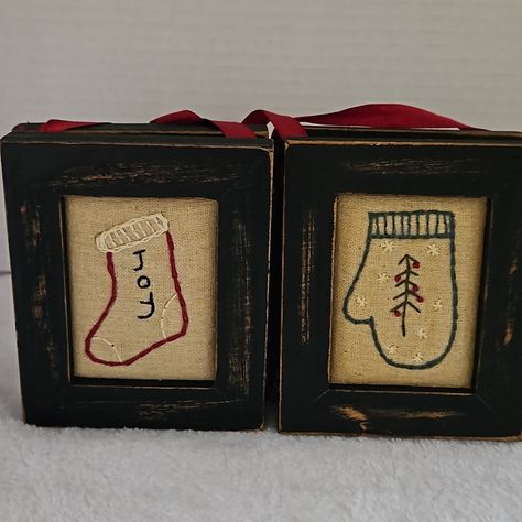 Primitives By Kathy Nwt Christmas Stitched Stitchery Embroidered Set Of 4 Wooden Distress Black Frames With Stitch Tree, Mitten, Star And Stocking. Each Frame Has A Hanger For Wall Mount Or Dowel To Place In A Tiered Tray, Table Top. The Set Can Be Use Together Or Separate. Dimensions: 4.5 X 3.5 Approx. Condition: Nwt Material: Black Wooden Framers Fabric Mmc: 3294 Mrr Primitive Stitchery Christmas, Huck Weaving, Primitive Embroidery, Primitive Patterns, Christmas Patterns, Primitives By Kathy, Black Frames, Snowy Day, Tray Table