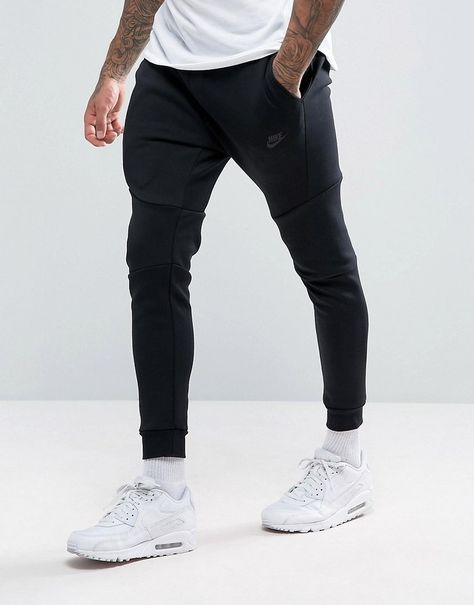 Nike Tech Fleece Skinny Joggers In Black 805162-010 Nike Tech Fleece Black, Black Nike Joggers, Taper Pants, Nike Tech Fleece Hoodie, Nike Noir, Tech Fleece Hoodie, Slim Fit Joggers, Men Nike, Nike Joggers