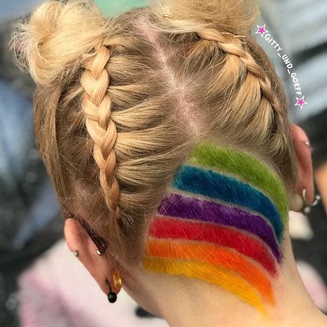 Rainbow Undercut, Dyed Undercut, Directions Hair Colour, Undercut Hair Designs, Hot Hairstyles, Undercut Hair, Undercut Styles, Hair Tattoos, Hot Hair Styles