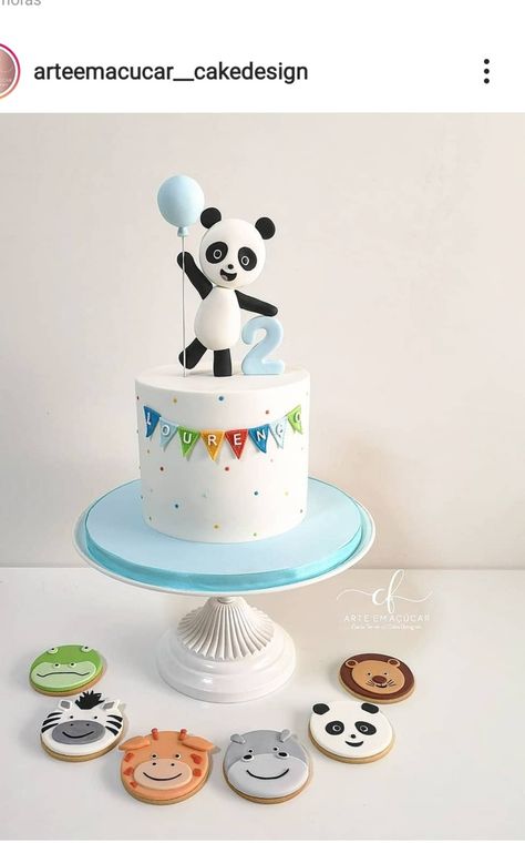 Easy Panda Cupcakes, Panda Birthday Cake Ideas, Babybus Birthday Cake, Bolo Do Panda, Panda Cake Ideas, Panda Birthday Party Decorations, 2nd Birthday Cake Boy, Panda Bear Cake, Panda Birthday Cake