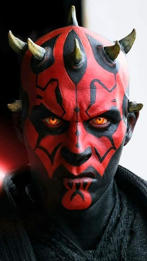 Famous Villains, Star Wars Makeup, Sith Warrior, Star Wars Darth Maul, Star Wars Background, Star Wars Sith, Star Wars Tattoo, Star Wars Wallpaper, Darth Maul