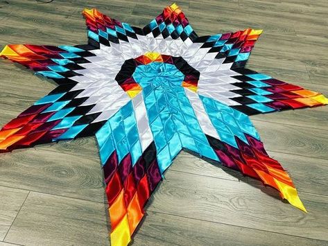 Star Quilt Native American, Native Star Quilt, Native American Quilt Patterns, American Quilts Patterns, Indian Quilts, Eagle Quilt, Crochet Quilt Pattern, Bargello Quilt Patterns, Native American Quilt