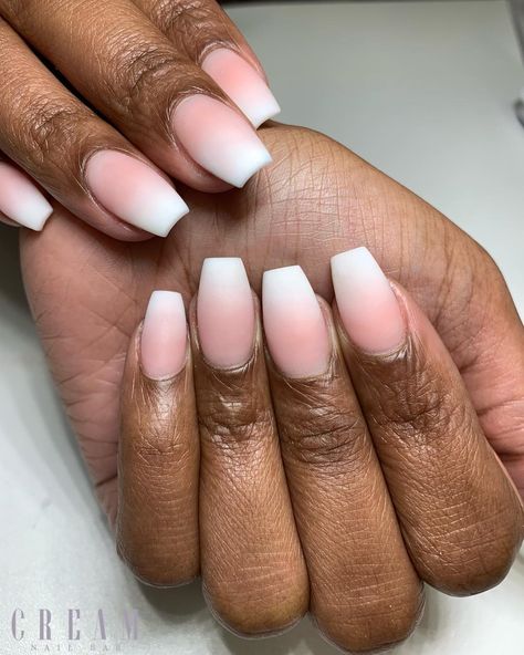 Soft coffin nail shape medium length Plain Acrylic Nails Coffin Short, Short Coffin Shape Nails Ombre, Square Vs Coffin, Medium Length Nails Acrylic Coffin Summer, Shirt Coffin Acrylic Nails, Carrie Nails, Medium Ballerina Acrylic Nails, Acrylic Nail Length Chart, Balarina Nails Medium