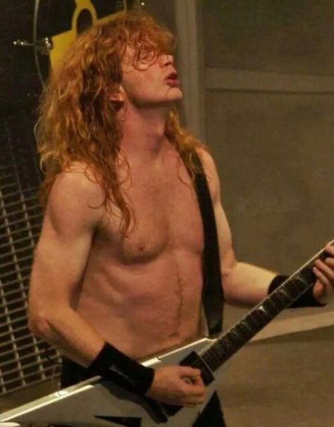 Dave Mustaine Funny, Dave Mustaine 80s, Megadeth Guitarist, Woodstock '99, Dave Mustaine, Thrash Metal, Follow Instagram, Post Punk, I'm A Simp