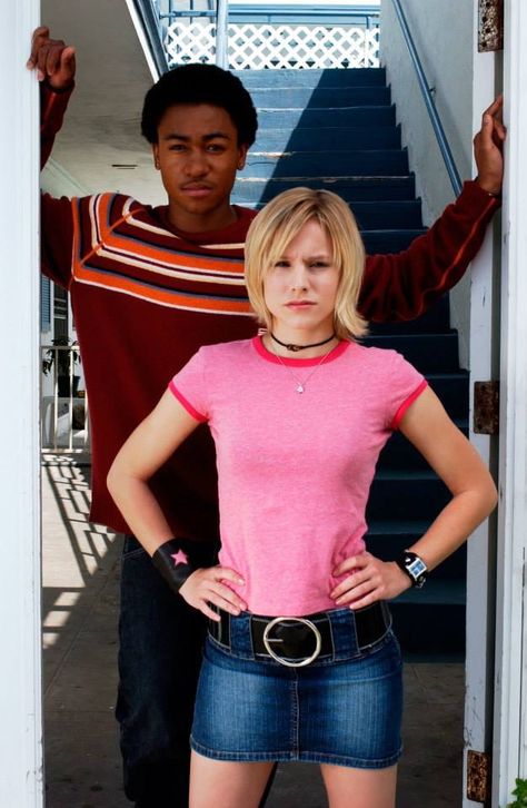 Veronica Mars And Wallace, Veronica Mars Outfits, Francis Capra, Jason Dohring, Ryan Hansen, Male Protagonist, Cast Pictures, Teen Series, Rob Thomas