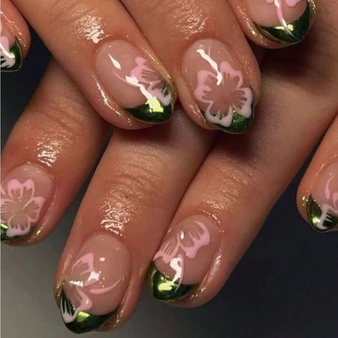 20 Girly Acrylic Nails for a Chic Summer Cute Acrylic Nails Spring, Gold 3d Flower Nails, Fun Girly Nails, Earthy Nails Short, Short Nails Teal, Gel Fill Nails, Cute Spring Gel Nails, Green Short Nail Designs, Short Gel Nails Summer 2024