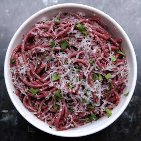 Red Wine Spaghetti Recipe by Tasty Red Wine Spaghetti, Roasted Eggplant Pasta, Meatless Pasta Recipes, Wine Pasta, Meatless Pasta, Eggplant Pasta, Lemon Spaghetti, Wine Flavors, Perfect Pasta