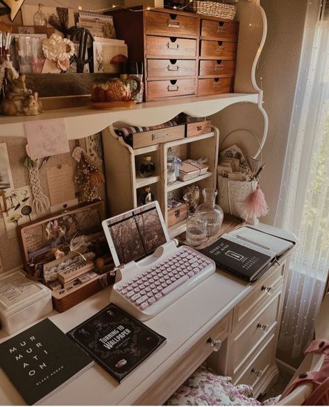 Academia Room, Productive Work, Cozy Desk, Not In The Mood, Desk Inspiration, Home Office Ideas, Working Space, Vintage Room, Dream Room Inspiration