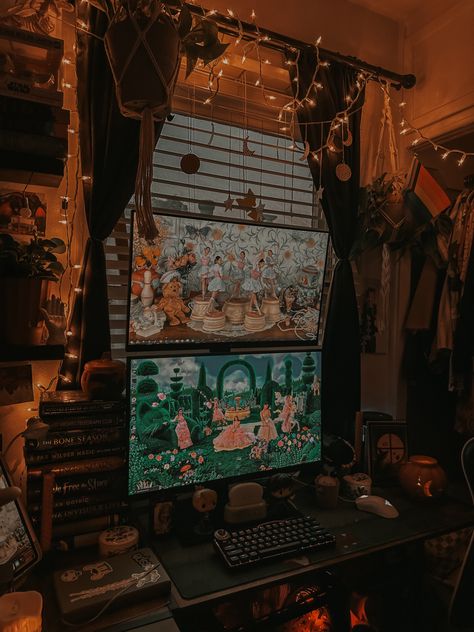 cozy gaming setup inspiration Small Corner Gaming Setup, Earthy Gaming Setup Aesthetic, Gaming Setup Dark Academia, Cozy Streamer Setup, Brown Setup Gaming, Earth Tone Gaming Setup, Whimsigoth Gaming Setup, Fall Gaming Setup, Comfy Gaming Setup