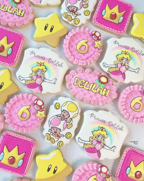 🍑 Princess Peach 🍑 Created to coordinate with a Princess Peach Lambeth cake Illustrations found on Pinterest Lambeth accents inspo by… | Instagram Princess Peach Cookies, Princess Peach Birthday, Lambeth Cake, Princess Peach Party, Peach Cupcakes, Peach Cookies, Peach Birthday, Peach Mario, Daisy Party