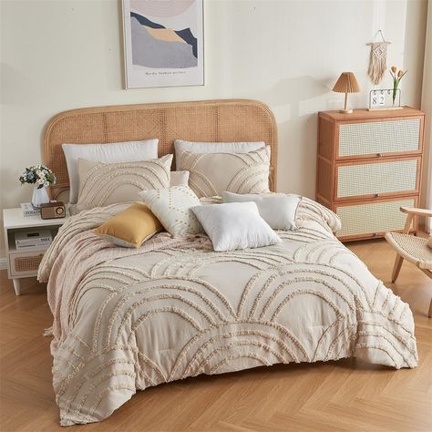 Materials: The Comforter, the perfect addition to your bedding collection. Our comforter is not only stylish but also functional, making it a must-have for any season. Boho Sheek Bedding, Girls Boho Bedding, Cream Comforter Bedding, Beige Comforter Bedroom Ideas, Boho Bedding Comforters, Boho Room Makeover, Tan Bedroom, Rainbow Comforter, Spare Bedrooms