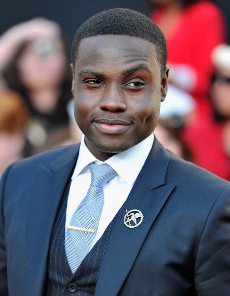 Hello.... ahem Who are U? Guys With Dimples, Dayo Okeniyi, Modern Gentleman Style, Hardworking Man, Hunger Games Characters, Classic Suits, Movie Talk, Arthur Ashe, Gq Fashion