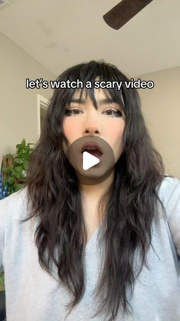 monse on Instagram: "DON’T WATCH THESE AT NIGHT (again)‼️ dropping even more scary video recommendations to prepare for the horror season 👹

#horror #creepy #scary #scarystories #foundfootage #foundfootagehorror #film #youtube" Scary Clips, Scary Gif, Scary Stories, All Hallows Eve, Youtube Videos, Gif, Film, Collage, On Instagram