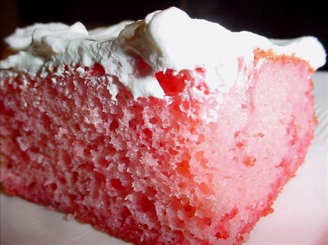 Strawberry 7-Up Cake Recipe - Food.com - 121323 Whipped Jello, 7up Cake, 7 Up Cake, Jello Cake, Strawberry Cake Mix, 7 Up, Almond Cake, Delicious Cake Recipes, White Cake Mixes