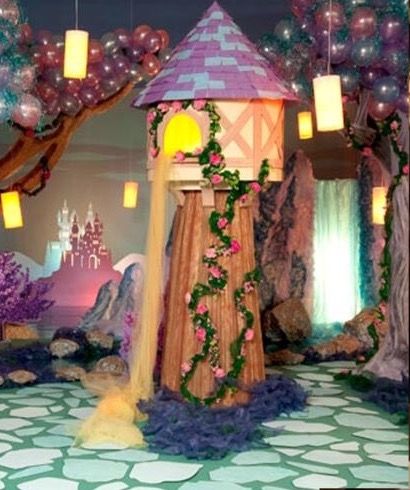 Tangled Themed Prom, Rapunzel Prom, Tangled Prom, Tangled Lanterns, Rapunzel Tower, Beautiful Tree Houses, Rapunzel Birthday, Rapunzel Birthday Party, Planes Party