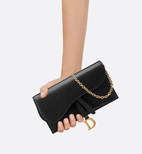 Dior Saddle Wallet On Chain Outfit, Dior Saddle Wallet On Chain, Wallet On Chain Outfit, Purse Wishlist, Dior Wallet On Chain, Saddle Pouch, Chain Outfit, Wallet With Chain, Dream Bag