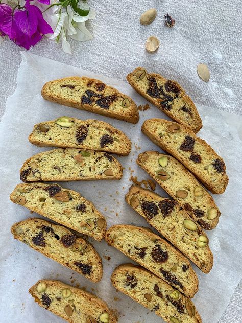 Fig Biscotti Recipe, Pistachio Biscotti, Fancy Kitchens, Anise Seed, Fig Recipes, Biscotti Recipe, Dried Figs, Italian Cookies, Orange Zest