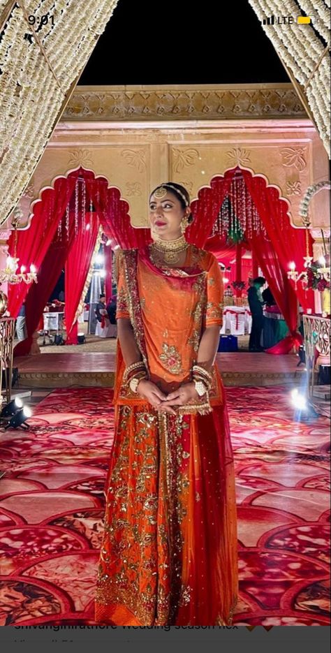 Casual Indian Outfits, Rajput Jewellery, Rajasthani Bride, Rajasthani Dress, Pure Chiffon Sarees, Rajputi Dress, Indian Wedding Fashion, Fashionable Saree Blouse Designs, Bollywood Outfits