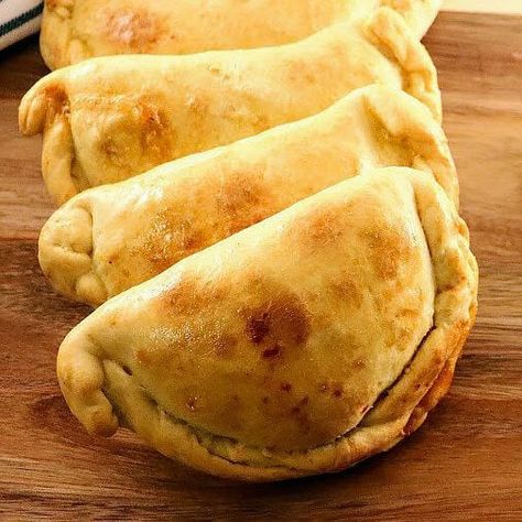 How to Make Perfect Empanada Dough Blueberry Scones Recipe Easy, Authentic Guacamole Recipe, Lemon Glaze Recipe, Empanada Dough, Blueberry Scones Recipe, Empanadas Dough, Scones Recipe Easy, Chile Recipes, Nutella Desserts