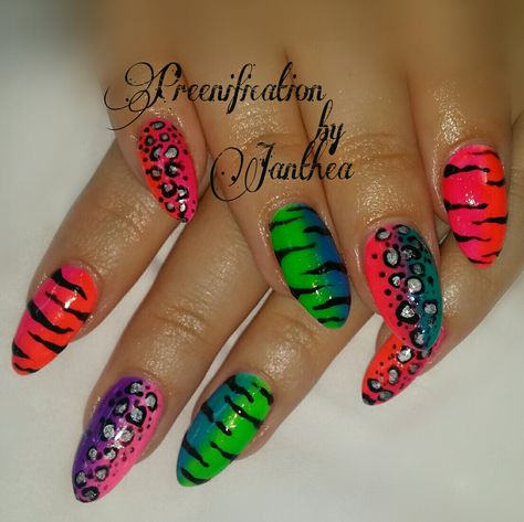 Neon nails, gel polish over gel extensions. Tiger stripes and leopard pattern. Super bright! From Preenification 😀 Neon Nails Gel, Nail Gel Design, Sharpie Designs, Nails Gel Polish, Caviar Nails, Natural Nail Designs, Gel Extensions, Gel Designs, Nails Gel