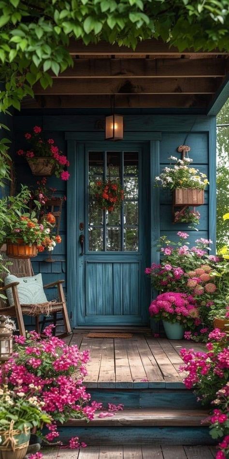 Cottage Garden Patio Ideas Shabby Chic, Small Front Door Porch Ideas, Cottage Core Front Porch, Cottage With Porch, Cute Front Porch Ideas, Colorful Front Porch, Small Front Porch Decor, Small Porch Ideas, Back Porch Designs