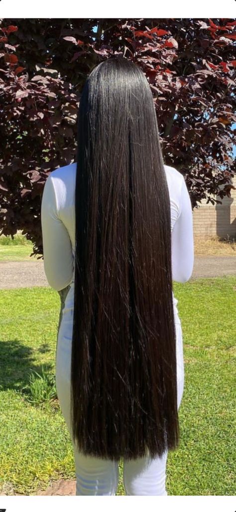 Super Long Hair With Layers Straight, Long Thick Straight Hair, Super Long Hairstyles, Isme Azam, Thick Shiny Hair, Manifestation List, Really Curly Hair, Hair Projects, Extremely Long Hair