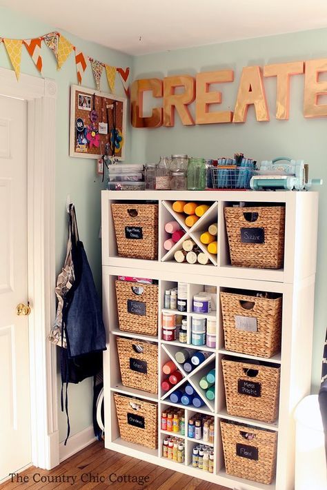 Tour this organized craft room and several others as part of a craft room tours series! If you have a craft studio, this post is for you! Storage Ideas On A Budget, Craft Room Storage Ideas, Craft Storage Ideas, Room Storage Ideas, Dream Craft Room, Craft Room Design, Country Chic Cottage, Craft Room Decor, Office Crafts