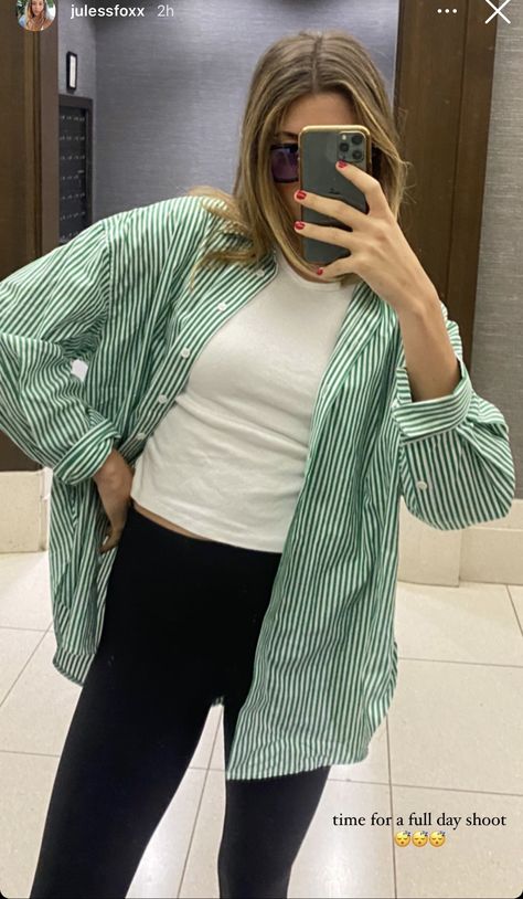 Stripes Outfit, Green Outfits, Green Polo, Stripe Outfits, Green Outfit, Striped Shirt, Fashion Inspo, Stripes, Fashion Outfits