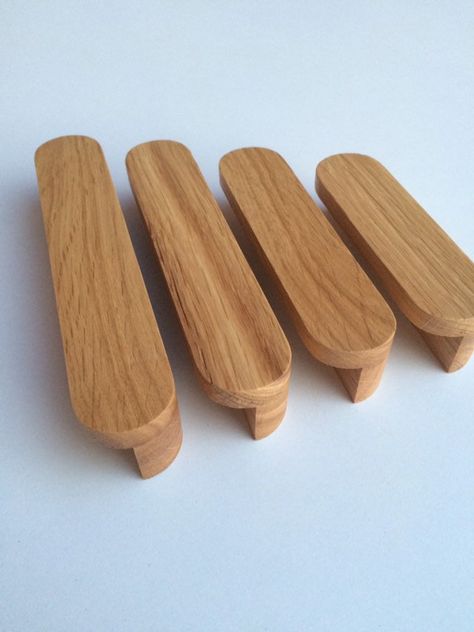 Minimalist Door Handle, Rustic Wooden Furniture, Minimalist Cabinet, Wood Drawer Pulls, Cabinet Drawer Handles, Wood Drawer, Wardrobe Door, Cabinet Door Handles, Halloween Door Decorations