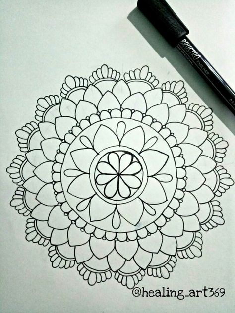 Very Easy Mandala Art For Beginners, Asthetic Picture Drawing Simple Easy, Easy Mandala Designs For Beginners, Beginner Mandala Drawing, Circular Rangoli Designs, Mandela Art Easy For Beginners, Mandala Art Simple Easy For Beginners, Simple Mandala Art For Beginners, Easy Mandala Drawing For Beginners