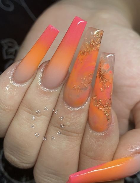 Orange Yellow Nails, Bright Orange Nails, Orange Nail Designs, Shape Nails, Pink Ombre Nails, Beauty Nails Design, Nails Design With Rhinestones, French Tip Acrylic Nails, Coffin Shape